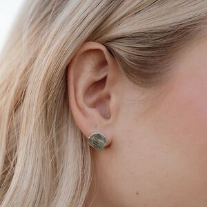Green Amethyst, the birthstone for February